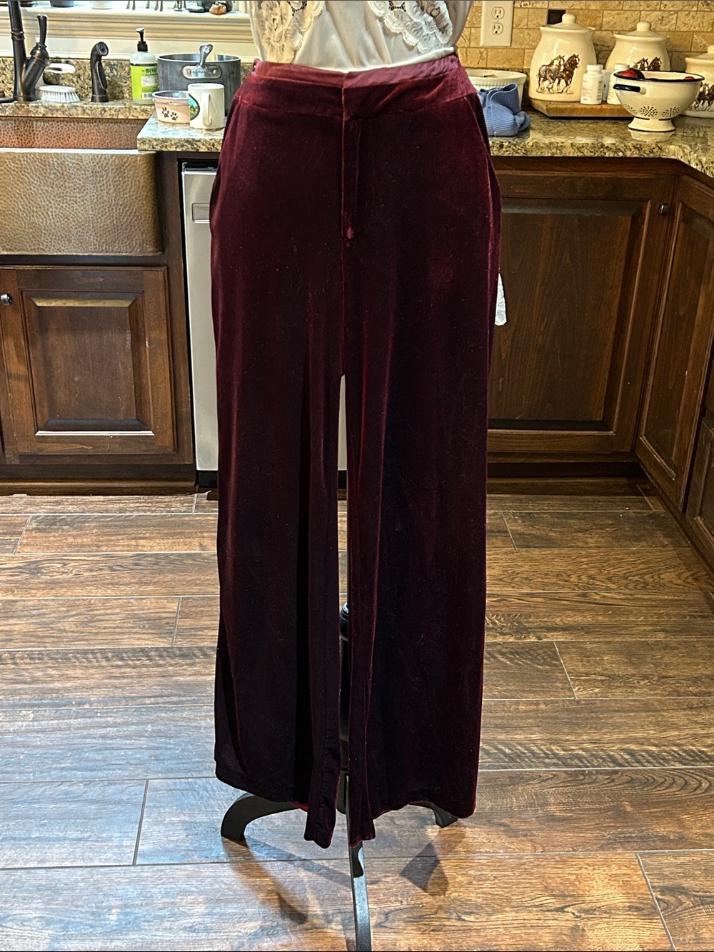 Laundry by Shelli Segal Sz XS Burgundy Velvet Wide-Leg Pants - Tuxedo - Picture 2 of 4